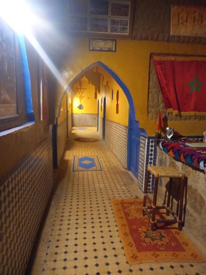 Riad Gnaoua Khamlia メルズーガ エクステリア 写真