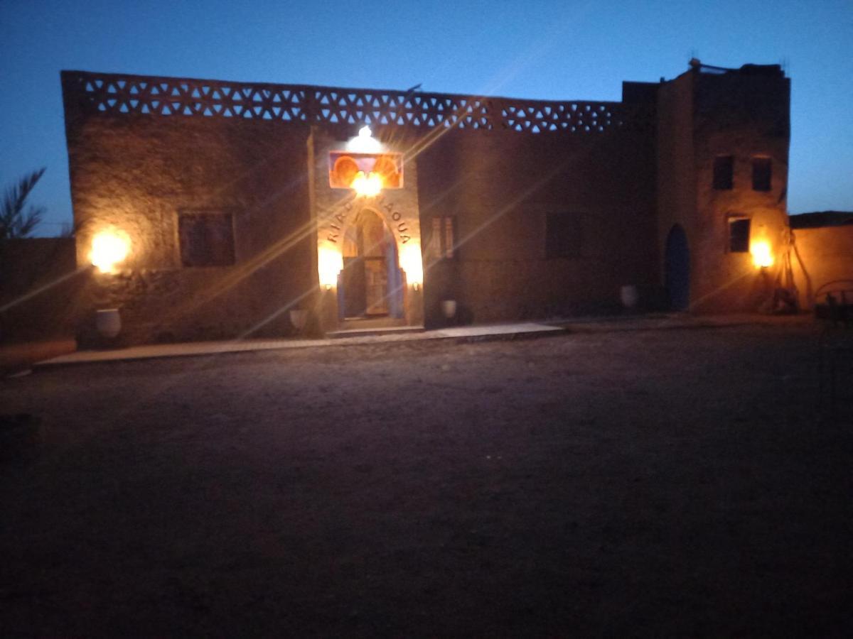 Riad Gnaoua Khamlia メルズーガ エクステリア 写真