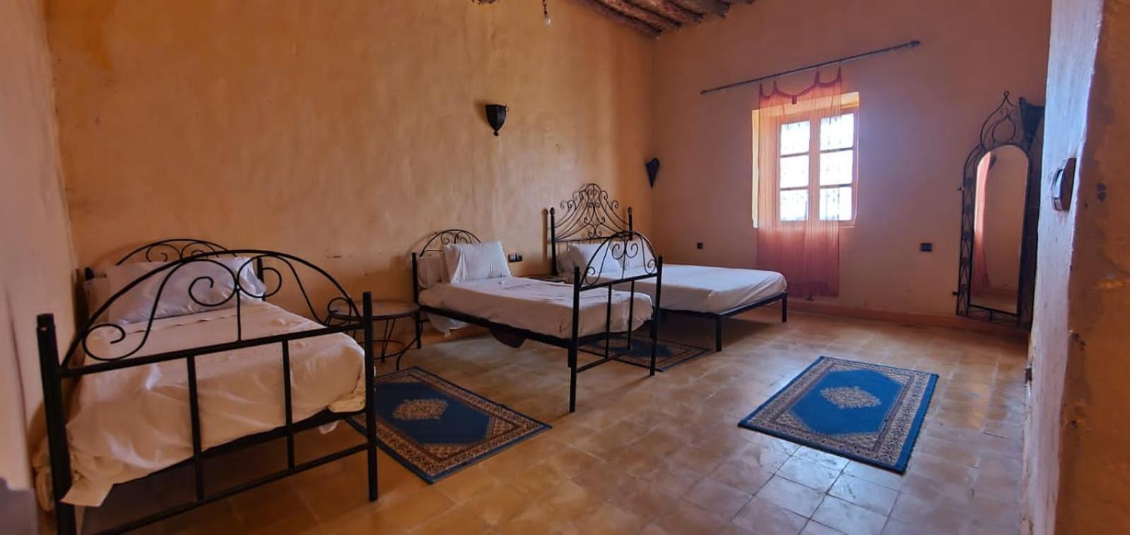 Riad Gnaoua Khamlia メルズーガ エクステリア 写真