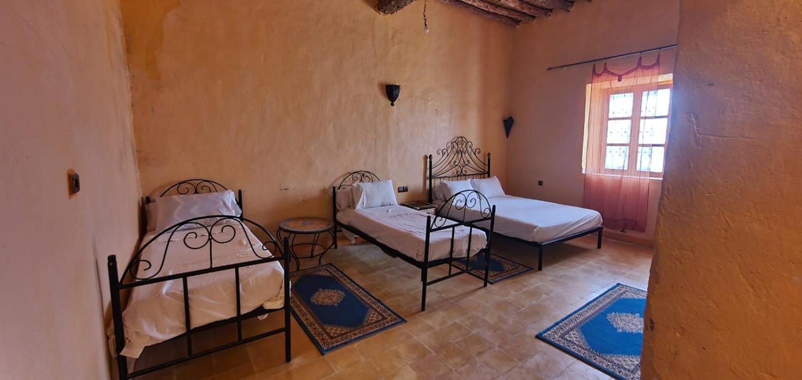 Riad Gnaoua Khamlia メルズーガ エクステリア 写真